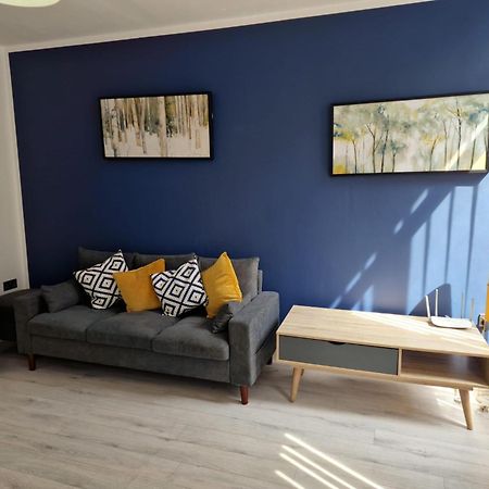 קינגסטון אפון הול Suffolk House Apartments Hu1 מראה חיצוני תמונה