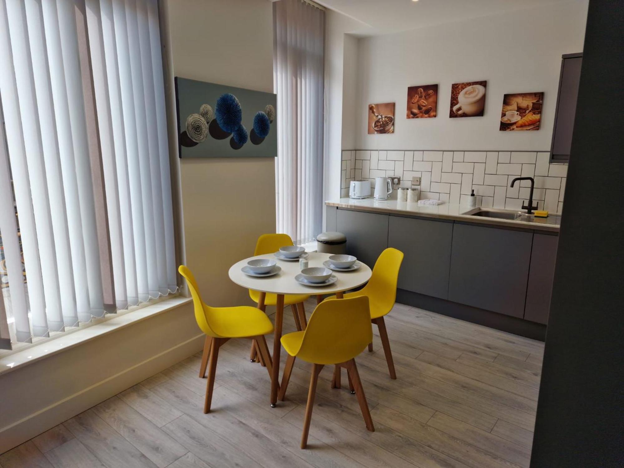 קינגסטון אפון הול Suffolk House Apartments Hu1 מראה חיצוני תמונה